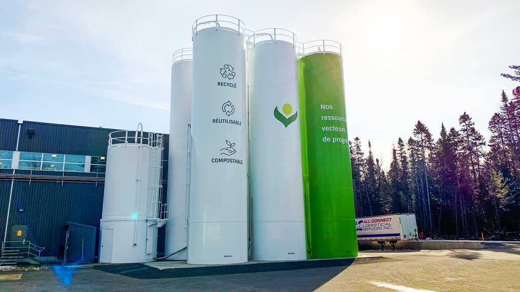 Meridian Manufacturing Image 3: Unlocking Efficiency & Quality: How Meridian Manufacturing’s Plastic Silos Optimize Production